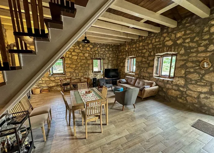 Zlatna Glavica Вілла